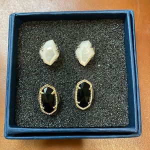 2 pairs Kendra Scott earrings